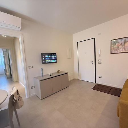 Villa D'Annunzio 비비오네 외부 사진